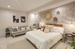 10 Bedroom Walled City - Rooftop, Staffed, Jacuzzi - Image 2