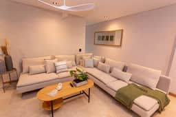 Poblado 8 Bedroom, Rooftop Hot Tub, Staff Included - Image 5